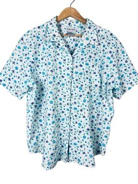 Cabin Creek Floral Button-Up Shirt